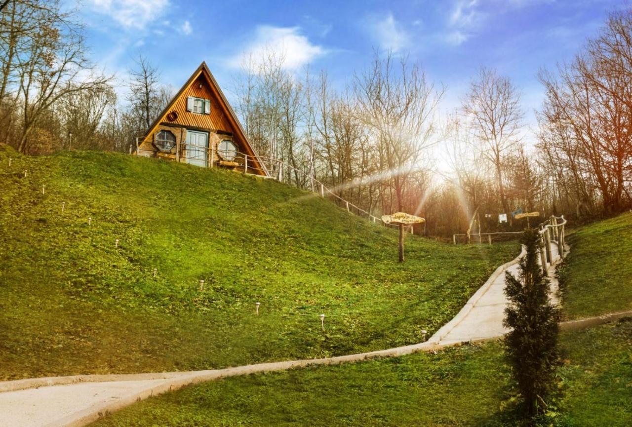 Etno Village Dolina Srece Витез Экстерьер фото