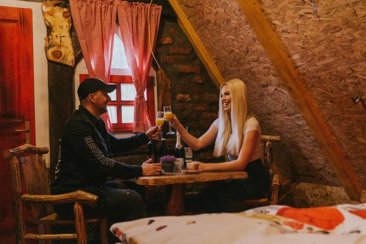 Etno Village Dolina Srece Витез Экстерьер фото