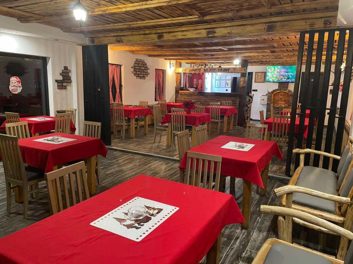 Etno Village Dolina Srece Витез Экстерьер фото